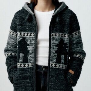 Kyber Outerwear Sweater Jacket Womens Size Large Gray Knit Inukshuk Wool Full Zi